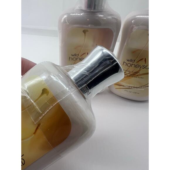 Bath & Body Works Wild Honeysuckle lotion 8fl oz - sealed lot of 3 - Picture 3 of 5